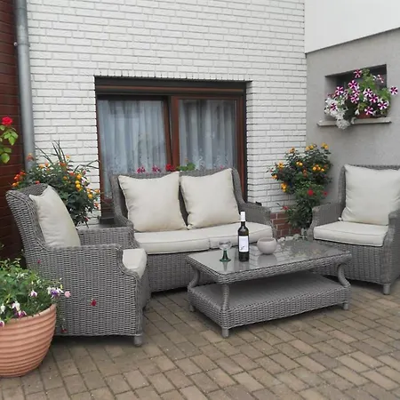 Gaestehaus Unter Den Weinbergen Pensión 3*